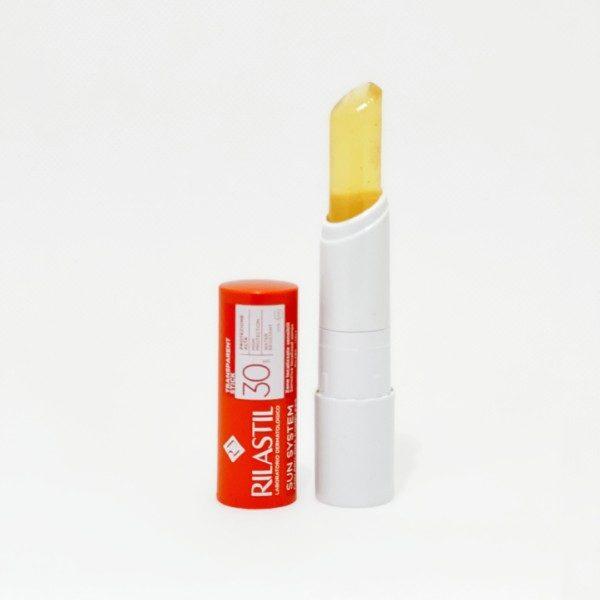 Rilastil SS transparent stik SPF 30 4 ml Rilastil SS transparent stik SPF 30 4 ml